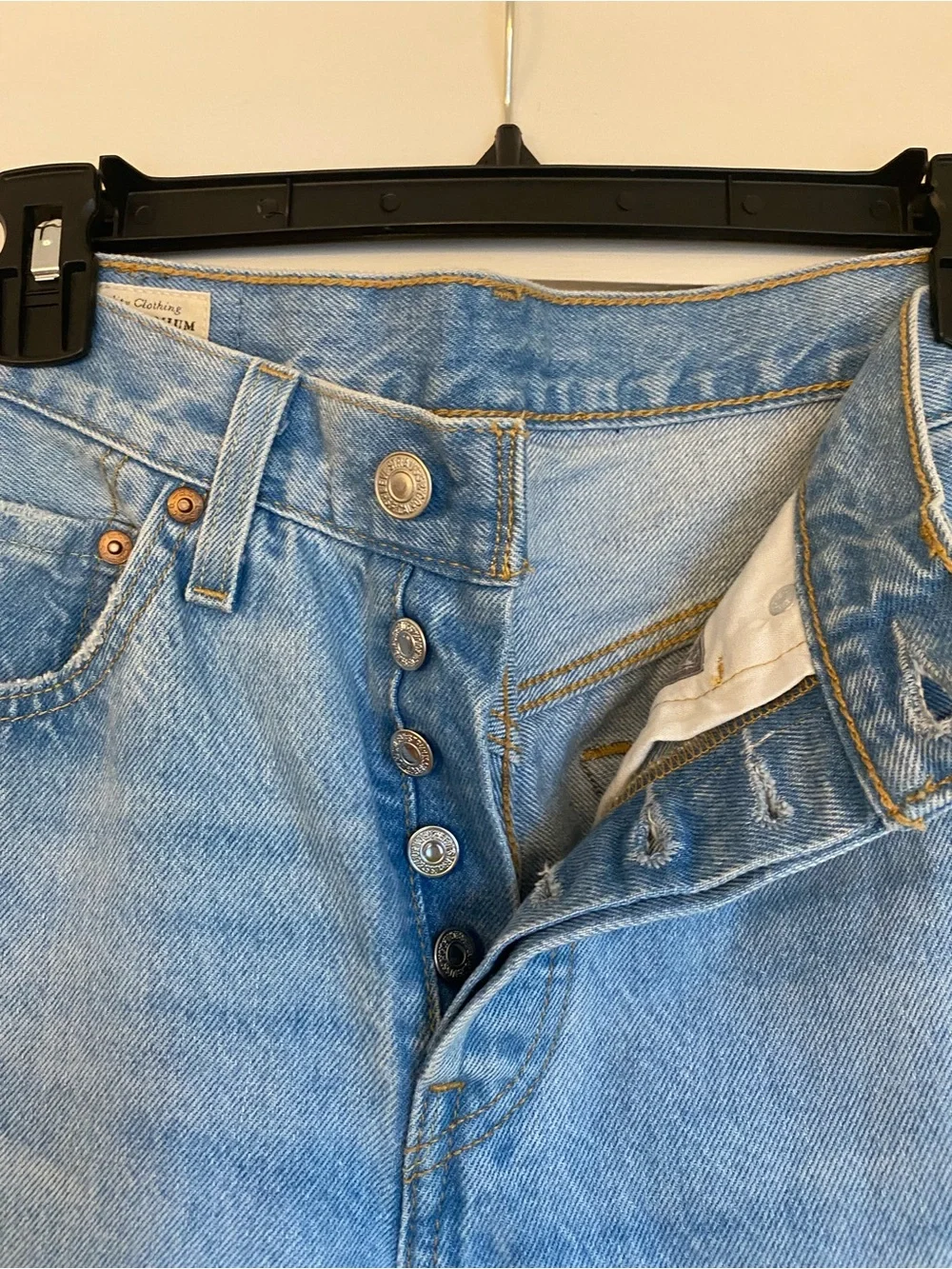 Levi’s 501 Denim Jeans in 26x 32